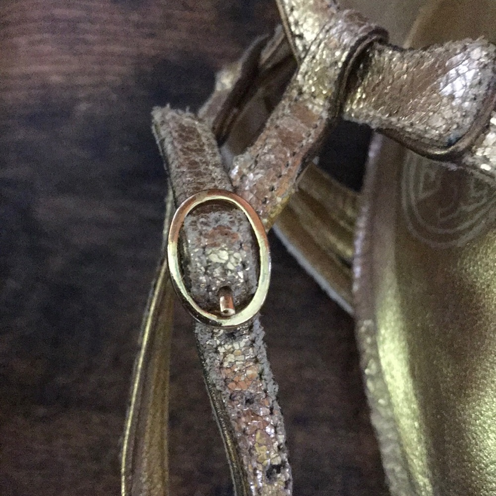 Tory Burch gold Distressed Shoes size 6 - Picture 10 of 12